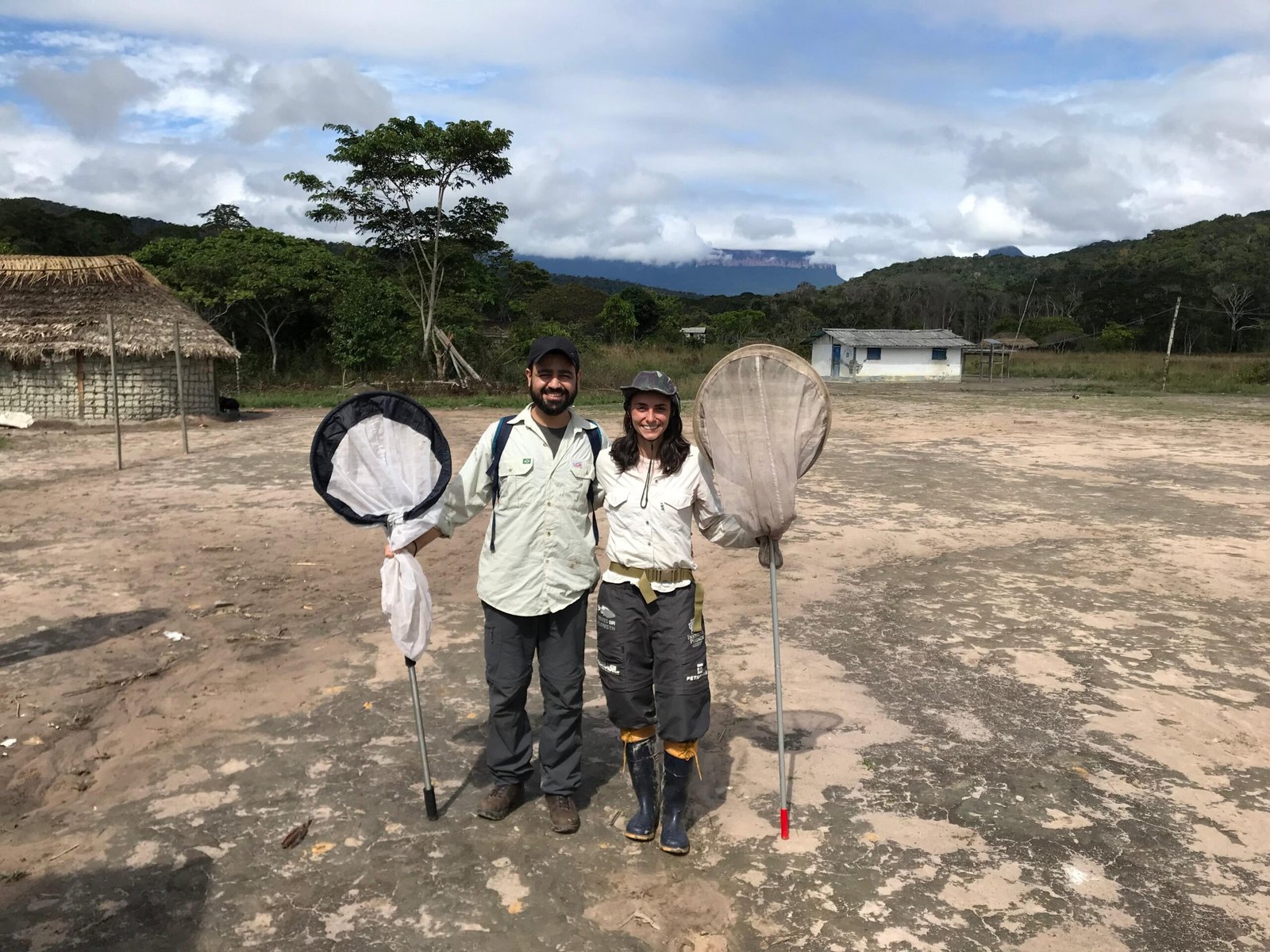 ee9076621d999474276da08b1e415b37